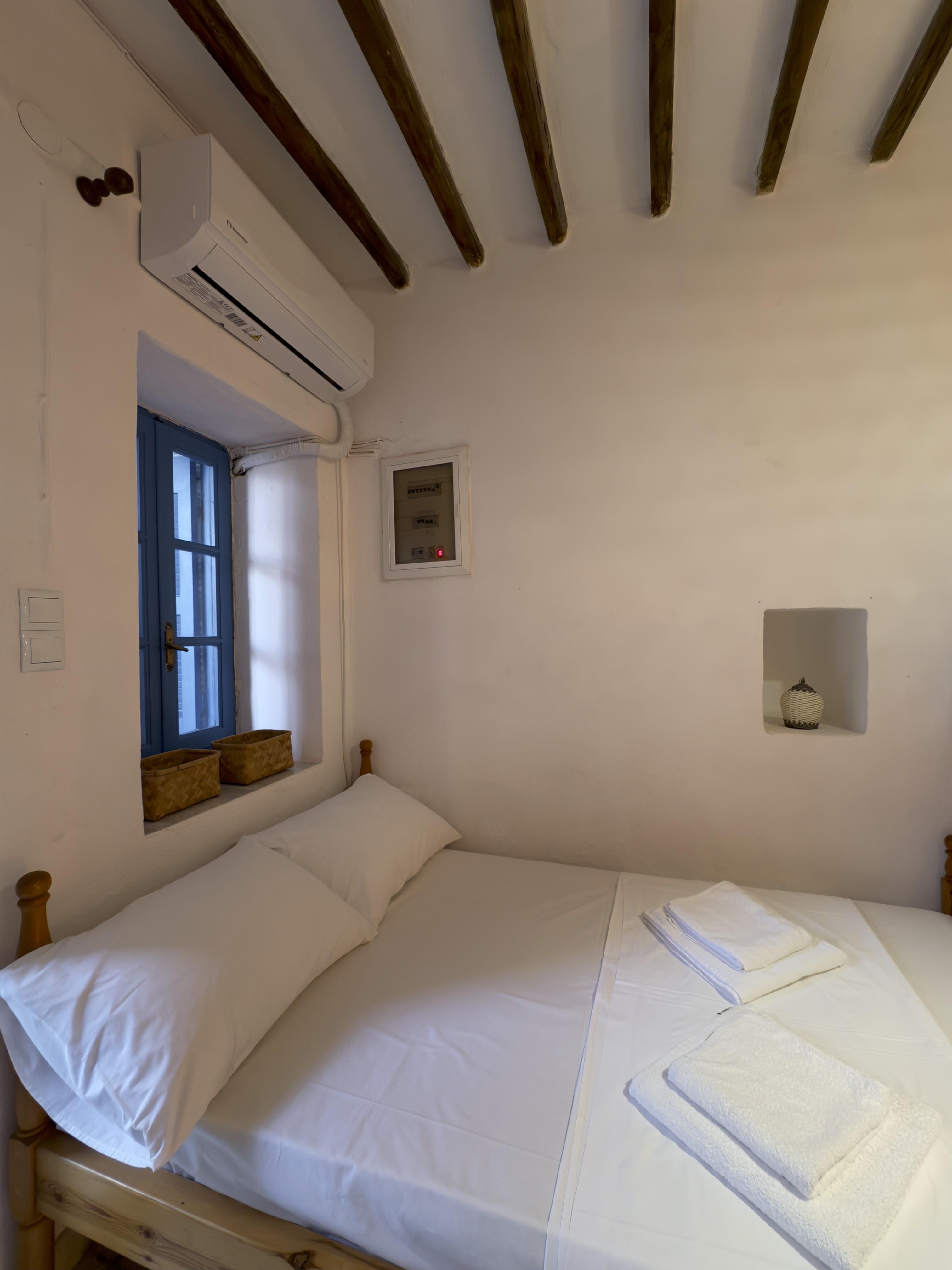Bedroom 4 — Yiayia's Place Folegandros