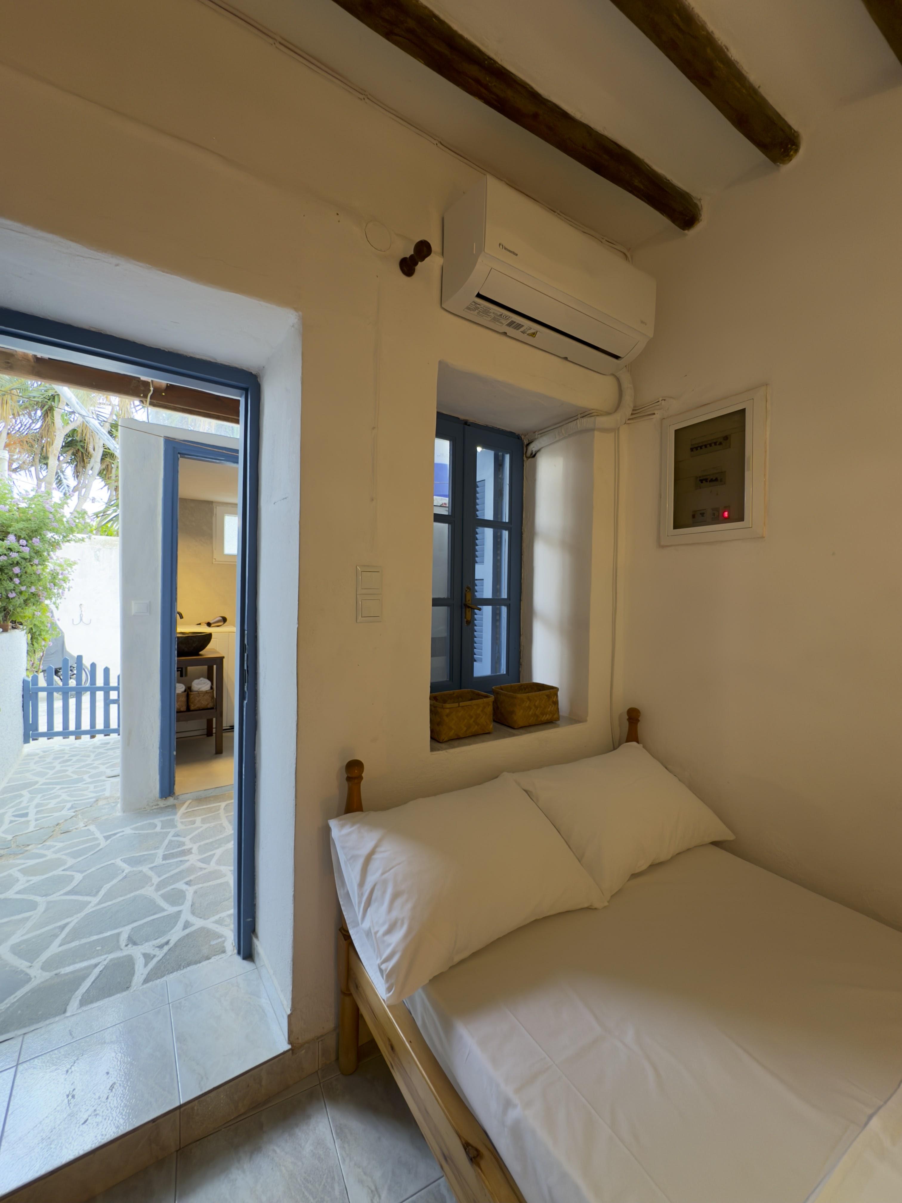 Bedroom 5 — Yiayia's Place Folegandros