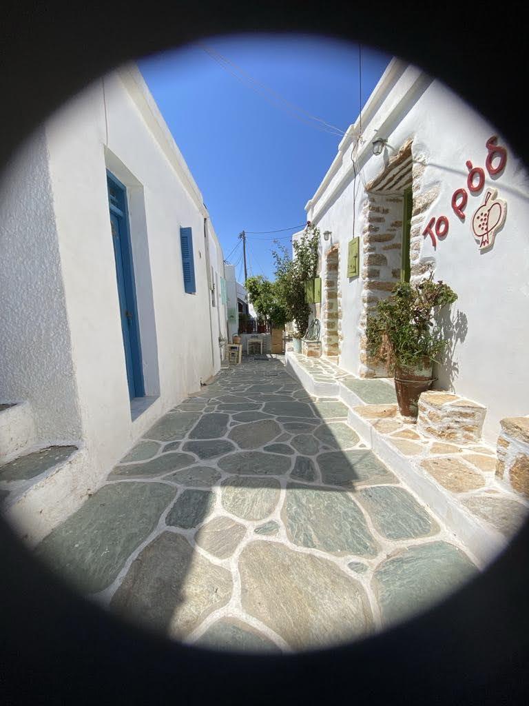 Outdoor areas 7 — Yiayia's Place Folegandros